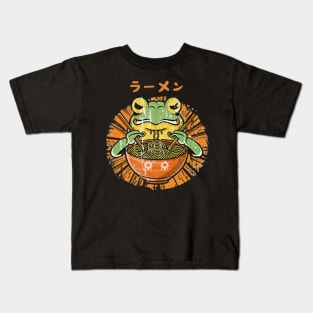 cute frog eating ramen Kids T-Shirt